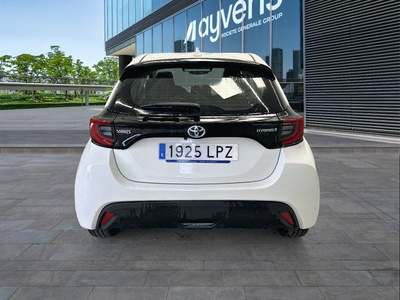 Toyota Yaris 120H Active Tech 85 kW (116 CV) 5 Toyota Yaris 120H Active Tech 85 kW (116 CV) 5