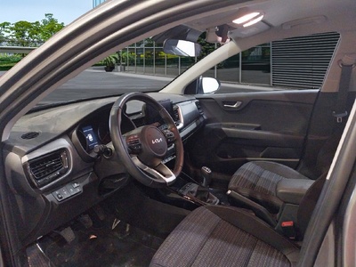 Kia Stonic 1.0 T-GDi MHEV Drive 74 kW (100 CV) 7 Kia Stonic 1.0 T-GDi MHEV Drive 74 kW (100 CV) 7