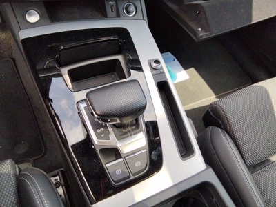 Audi Q5 Sportback TFSIe Black Line 50 TFSI e quattro-ultra 220 kW (299 CV) 14 Audi Q5 Sportback TFSIe Black Line 50 TFSI e quattro-ultra 220 kW (299 CV) 14