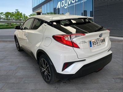 Toyota C-HR 1.8 125H Advance 90 kW (122 CV) 6 Toyota C-HR 1.8 125H Advance 90 kW (122 CV) 6