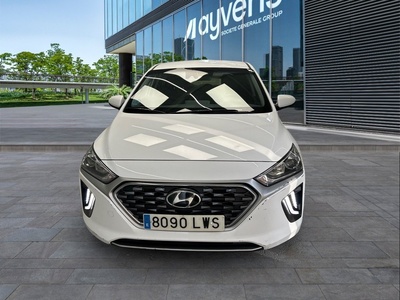 Hyundai Ioniq 1.6 GDI HEV Klass DCT 104 kW (141 CV) 2 Hyundai Ioniq 1.6 GDI HEV Klass DCT 104 kW (141 CV) 2