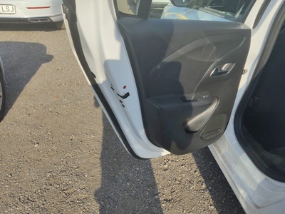 Opel Corsa 1.2 Turbo XHL Edition 74 kW (100 CV) 10 Opel Corsa 1.2 Turbo XHL Edition 74 kW (100 CV) 10