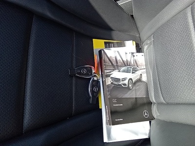 Mercedes-Benz GLC 220 d 4Matic 125 kW (170 CV) 12 Mercedes-Benz GLC 220 d 4Matic 125 kW (170 CV) 12