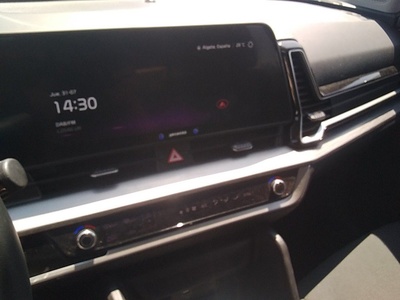 Kia Sportage 1.6 T-GDi MHEV Drive 4x2 112 kW (150 CV) 9 Kia Sportage 1.6 T-GDi MHEV Drive 4x2 112 kW (150 CV) 9