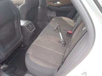 DS DS7 Crossback 1.6 E-Tense 225 Bastille + Auto 165 kW (225 CV) 14 DS DS7 Crossback 1.6 E-Tense 225 Bastille + Auto 165 kW (225 CV) 14