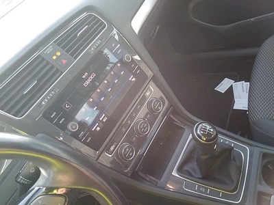 Volkswagen Golf Last Edition 1.6 TDI 85 kW (115 CV) 9 Volkswagen Golf Last Edition 1.6 TDI 85 kW (115 CV) 9