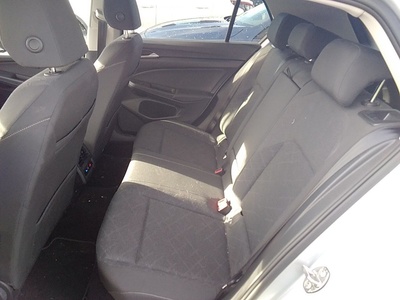 Volkswagen Golf Life 1.0 eTSI 81 kW (110 CV) DSG 9 Volkswagen Golf Life 1.0 eTSI 81 kW (110 CV) DSG 9