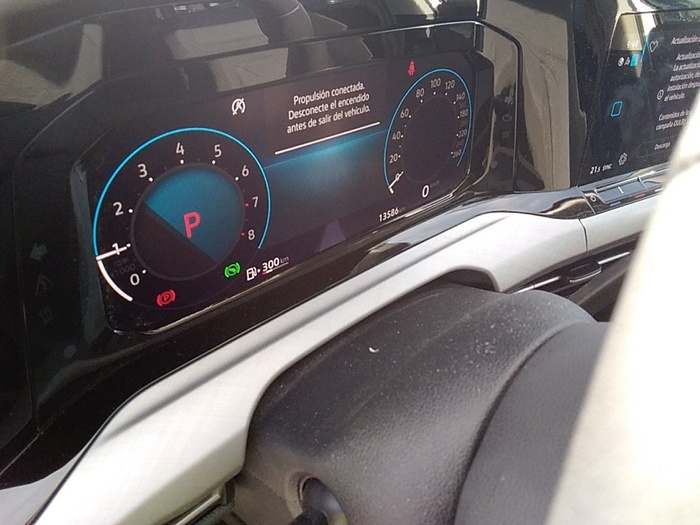 Volkswagen Golf Life 1.0 eTSI 81 kW (110 CV) DSG Vehículo usado en Madrid Volkswagen Golf Life 1.0 eTSI 81 kW (110 CV) DSG Vehículo usado en Madrid