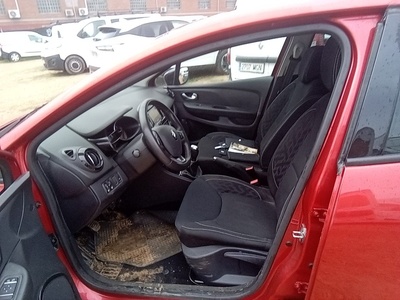 Renault Clio Limited dCi 55 kW (75 CV) 10 Renault Clio Limited dCi 55 kW (75 CV) 10