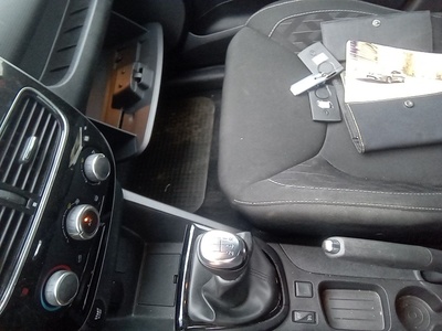 Renault Clio Limited dCi 55 kW (75 CV) 13 Renault Clio Limited dCi 55 kW (75 CV) 13