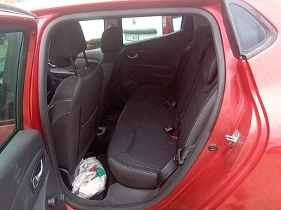 Renault Clio Limited dCi 55 kW (75 CV) 9 Renault Clio Limited dCi 55 kW (75 CV) 9