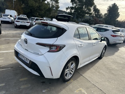 Toyota Corolla 1.8 125 Híbrido Active Tech E-CVT 90 kW (122 CV) 4 Toyota Corolla 1.8 125 Híbrido Active Tech E-CVT 90 kW (122 CV) 4