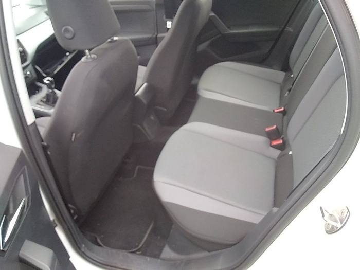 SEAT Arona 1.0 TSI Style Go2 81 kW (110 CV) Vehículo usado en Madrid SEAT Arona 1.0 TSI Style Go2 81 kW (110 CV) Vehículo usado en Madrid