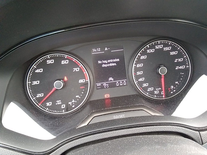 SEAT Arona 1.0 TSI Style Go2 81 kW (110 CV) Vehículo usado en Madrid SEAT Arona 1.0 TSI Style Go2 81 kW (110 CV) Vehículo usado en Madrid