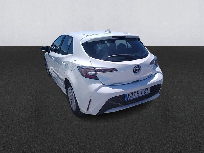 Toyota Corolla 1.8 125 Híbrido Active Tech E-CVT 90 kW (122 CV) Vehículo usado en Madrid Toyota Corolla 1.8 125 Híbrido Active Tech E-CVT 90 kW (122 CV) Vehículo usado en Madrid