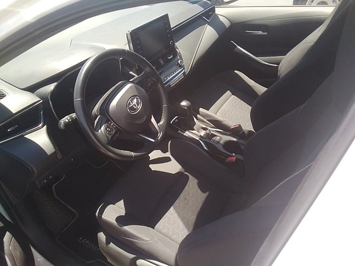 Toyota Corolla 1.8 125 Híbrido Active Tech E-CVT 90 kW (122 CV) Vehículo usado en Madrid Toyota Corolla 1.8 125 Híbrido Active Tech E-CVT 90 kW (122 CV) Vehículo usado en Madrid