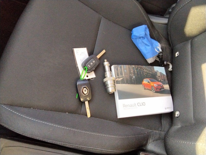 Renault Clio Business TCe 74 kW (100 CV) GLP Vehículo usado en Madrid Renault Clio Business TCe 74 kW (100 CV) GLP Vehículo usado en Madrid