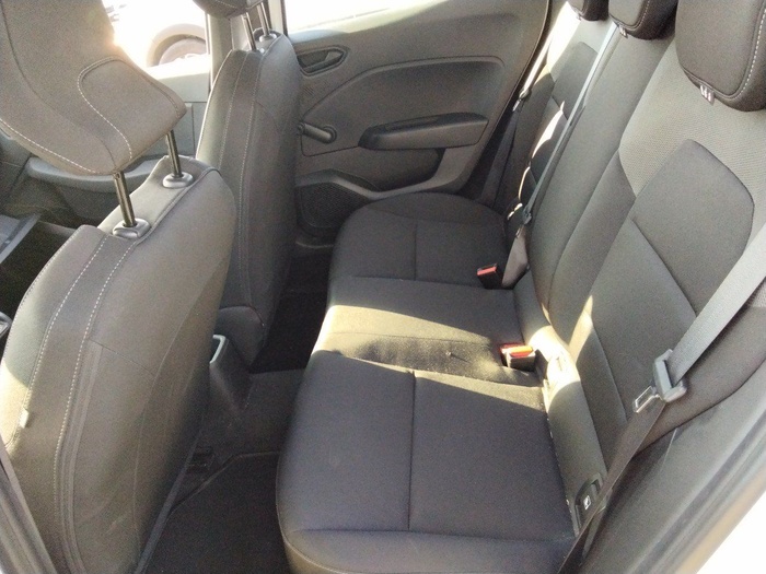 Renault Clio Business TCe 74 kW (100 CV) GLP Vehículo usado en Madrid Renault Clio Business TCe 74 kW (100 CV) GLP Vehículo usado en Madrid