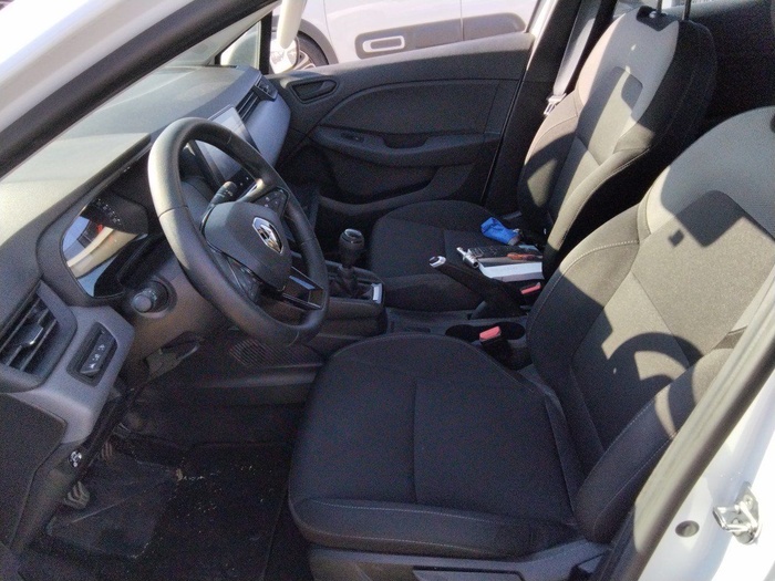 Renault Clio Business TCe 74 kW (100 CV) GLP Vehículo usado en Madrid Renault Clio Business TCe 74 kW (100 CV) GLP Vehículo usado en Madrid