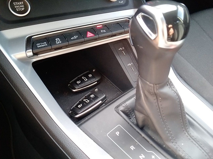 Audi Q3 TFSIe Advanced 45 TFSIe 180 kW (245 CV) S tronic Vehículo usado en Madrid Audi Q3 TFSIe Advanced 45 TFSIe 180 kW (245 CV) S tronic Vehículo usado en Madrid