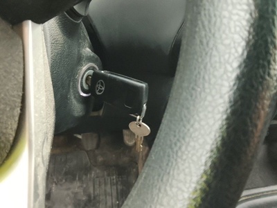 Toyota Hilux 2.4 D-4D Doble Cabina GX 110 kW (150 CV) 15 Toyota Hilux 2.4 D-4D Doble Cabina GX 110 kW (150 CV) 15