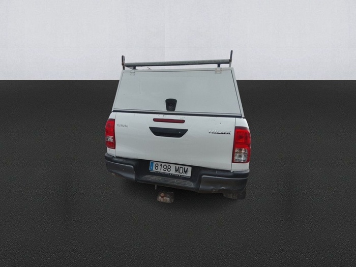 Toyota Hilux 2.4 D-4D Doble Cabina GX 110 kW (150 CV) Vehículo usado en Madrid Toyota Hilux 2.4 D-4D Doble Cabina GX 110 kW (150 CV) Vehículo usado en Madrid