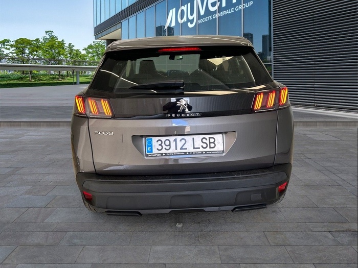 Peugeot 3008 BlueHDi 130 S&S Active Pack 96 kW (130 CV) Vehículo usado en Madrid Peugeot 3008 BlueHDi 130 S&S Active Pack 96 kW (130 CV) Vehículo usado en Madrid