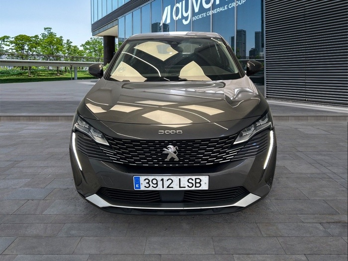 Peugeot 3008 BlueHDi 130 S&S Active Pack 96 kW (130 CV) Vehículo usado en Madrid Peugeot 3008 BlueHDi 130 S&S Active Pack 96 kW (130 CV) Vehículo usado en Madrid