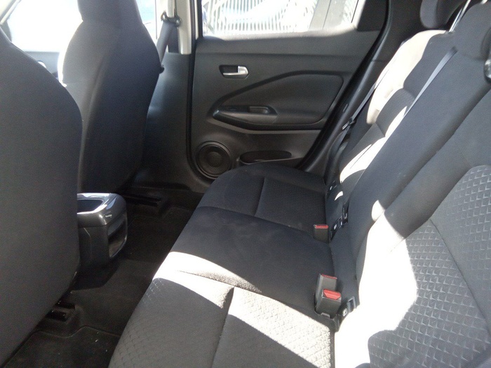 Nissan Juke DIG-T Acenta 84 kW (114 CV) Vehículo usado en Madrid Nissan Juke DIG-T Acenta 84 kW (114 CV) Vehículo usado en Madrid