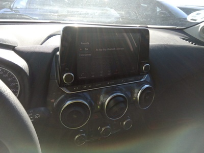 Nissan Juke DIG-T Acenta 84 kW (114 CV) 12 Nissan Juke DIG-T Acenta 84 kW (114 CV) 12