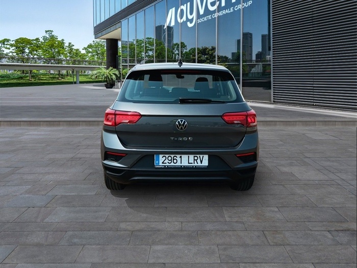 Volkswagen T-Roc Edition 2.0 TDI 85 kW (115 CV) Vehículo usado en Madrid Volkswagen T-Roc Edition 2.0 TDI 85 kW (115 CV) Vehículo usado en Madrid