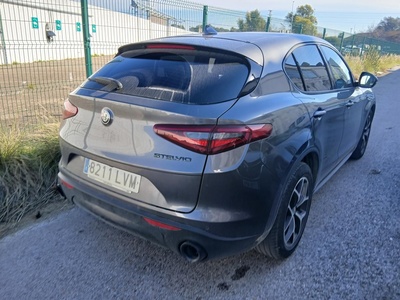 Alfa Romeo Stelvio 2.2 Diesel Sprint RWD 140 kW (190 CV) 3 Alfa Romeo Stelvio 2.2 Diesel Sprint RWD 140 kW (190 CV) 3