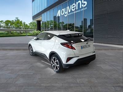 Toyota C-HR 1.8 125H Advance 90 kW (122 CV) 6 Toyota C-HR 1.8 125H Advance 90 kW (122 CV) 6