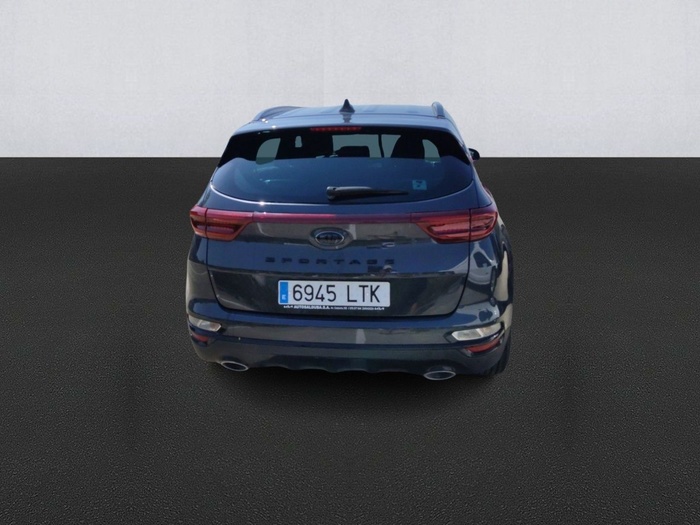Kia Sportage 1.6 GDI Black Edition 4x2 97 kW (132 CV) Vehículo usado en Madrid Kia Sportage 1.6 GDI Black Edition 4x2 97 kW (132 CV) Vehículo usado en Madrid