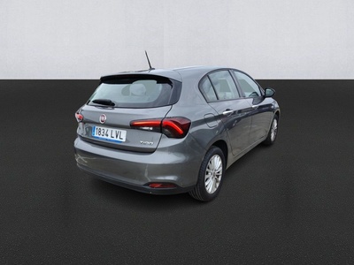 Fiat Tipo 1.6 Multijet Diesel Life 96 kW (130 CV) 4 Fiat Tipo 1.6 Multijet Diesel Life 96 kW (130 CV) 4