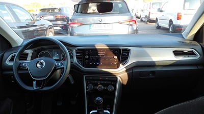 Volkswagen T-Roc Life 1.0 TSI 81 kW (110 CV) 8 Volkswagen T-Roc Life 1.0 TSI 81 kW (110 CV) 8