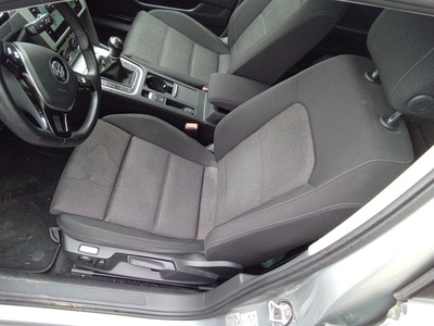 Volkswagen Passat Advance 1.6 TDI 88 kW (120 CV) 15 Volkswagen Passat Advance 1.6 TDI 88 kW (120 CV) 15