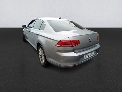 Volkswagen Passat Advance 1.6 TDI 88 kW (120 CV) 6 Volkswagen Passat Advance 1.6 TDI 88 kW (120 CV) 6