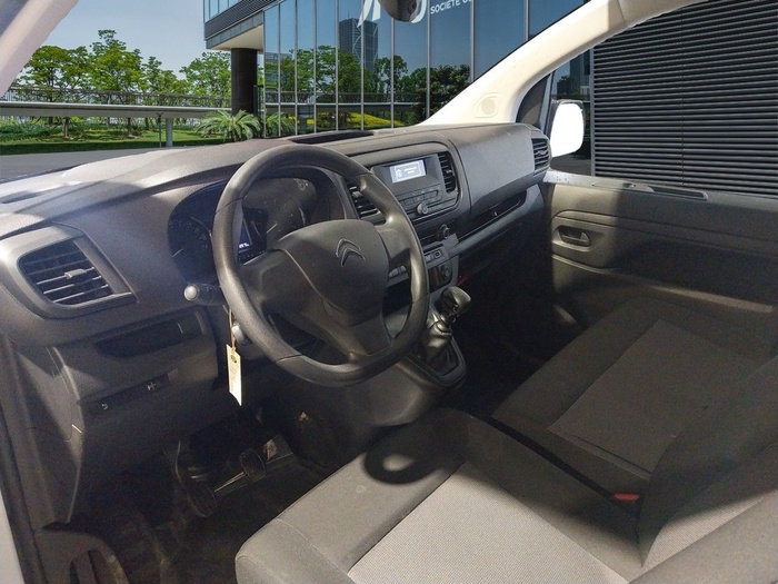 Citroen Jumpy Furgon BlueHDi 100 Talla M 75 kW (102 CV) Vehículo usado en Madrid Citroen Jumpy Furgon BlueHDi 100 Talla M 75 kW (102 CV) Vehículo usado en Madrid