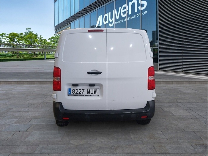 Citroen Jumpy Furgon BlueHDi 100 Talla M 75 kW (102 CV) Vehículo usado en Madrid Citroen Jumpy Furgon BlueHDi 100 Talla M 75 kW (102 CV) Vehículo usado en Madrid