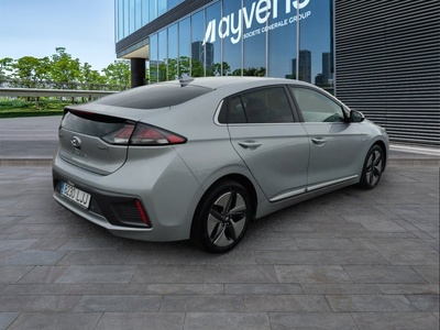Hyundai Ioniq 1.6 GDI HEV Tecno DT 104 kW (141 CV) 4 Hyundai Ioniq 1.6 GDI HEV Tecno DT 104 kW (141 CV) 4
