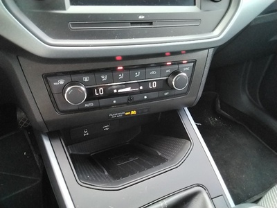 SEAT Arona 1.0 TSI Style Go Eco 85 kW (115 CV) 10 SEAT Arona 1.0 TSI Style Go Eco 85 kW (115 CV) 10