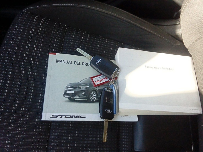 Kia Stonic 1.0 T-GDi Drive 88 kW (120 CV) Vehículo usado en Madrid Kia Stonic 1.0 T-GDi Drive 88 kW (120 CV) Vehículo usado en Madrid