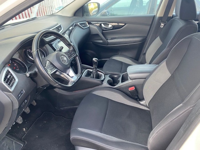 Nissan Qashqai dCi 150 Acenta 4x4 110 kW (150 CV) Vehículo usado en Madrid Nissan Qashqai dCi 150 Acenta 4x4 110 kW (150 CV) Vehículo usado en Madrid