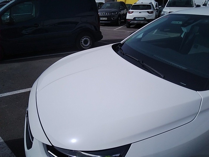 Opel Corsa 1.2 Turbo XHL Edition 74 kW (100 CV) Vehículo usado en Madrid Opel Corsa 1.2 Turbo XHL Edition 74 kW (100 CV) Vehículo usado en Madrid