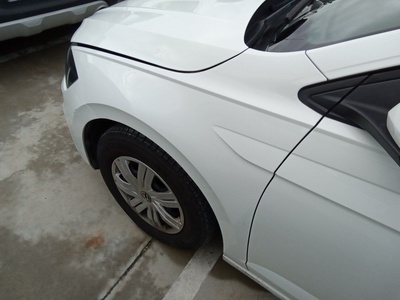 Volkswagen Polo Edition 1.0 59 kW (80 CV) 13 Volkswagen Polo Edition 1.0 59 kW (80 CV) 13