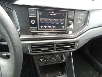 Volkswagen Polo Edition 1.0 59 kW (80 CV) 10 Volkswagen Polo Edition 1.0 59 kW (80 CV) 10