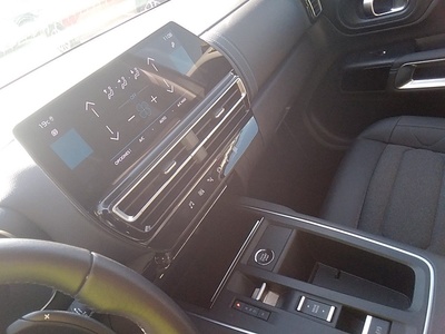 Citroen C5 Aircross BlueHDi 130 S&S Plus EAT8 96 kW (131 CV) 9 Citroen C5 Aircross BlueHDi 130 S&S Plus EAT8 96 kW (131 CV) 9