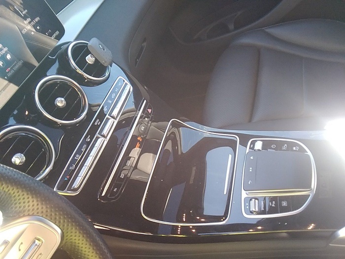 Mercedes-Benz GLC Coupé 300 de 4Matic 225 kW (306 CV) Vehículo usado en Madrid Mercedes-Benz GLC Coupé 300 de 4Matic 225 kW (306 CV) Vehículo usado en Madrid