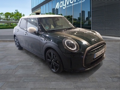 MINI MINI 5 Puertas Cooper 100 kW (136 CV) 3 MINI MINI 5 Puertas Cooper 100 kW (136 CV) 3